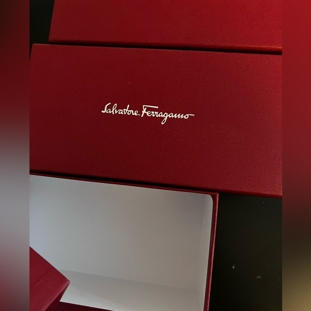Maroon gift boxes, 3